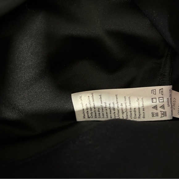 Spanx The Perfect Black Pant - Back Seam Skinny Pants - 20251R - Black - L - Picture 14 of 15